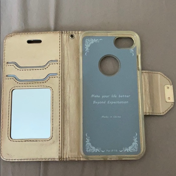 iPhone 7 case - Picture 3 of 3